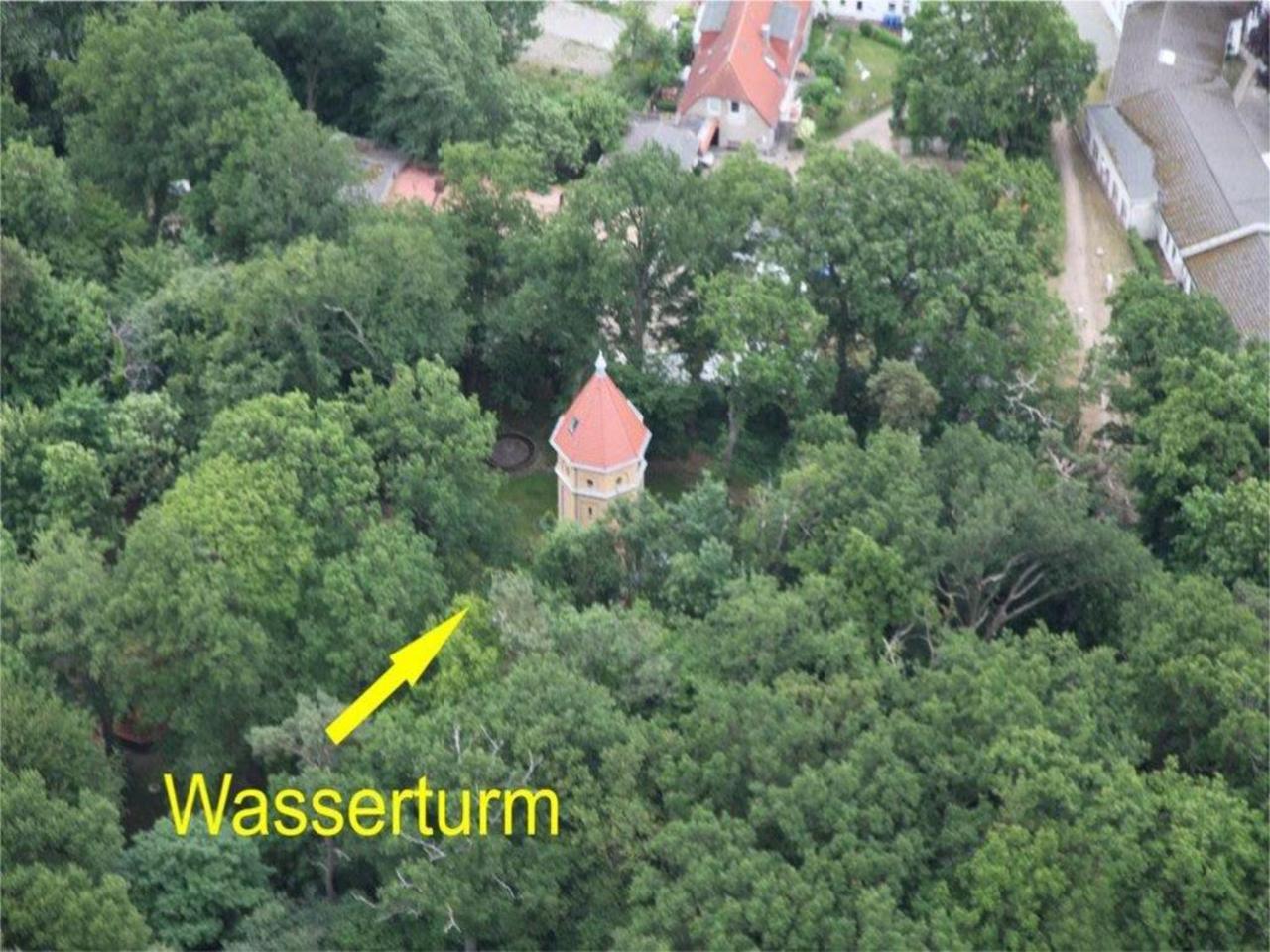 Wasserturm 푸트버스 외부 사진